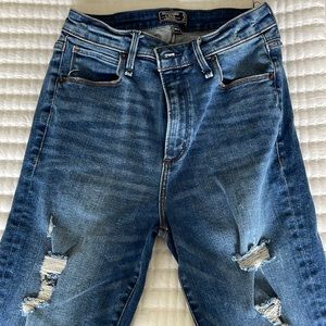 Abercrombie size 27/4 high rise super skinny distressed denim. Great condition.